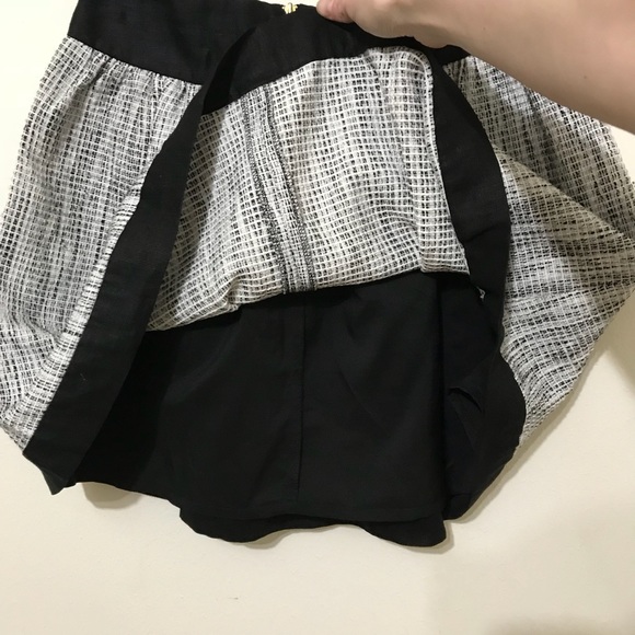 Banana Republic Black & White Circle Skirt - Picture 5 of 6